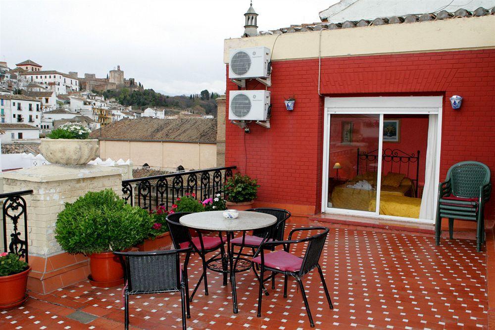 Hostal Londres Granada Exterior photo