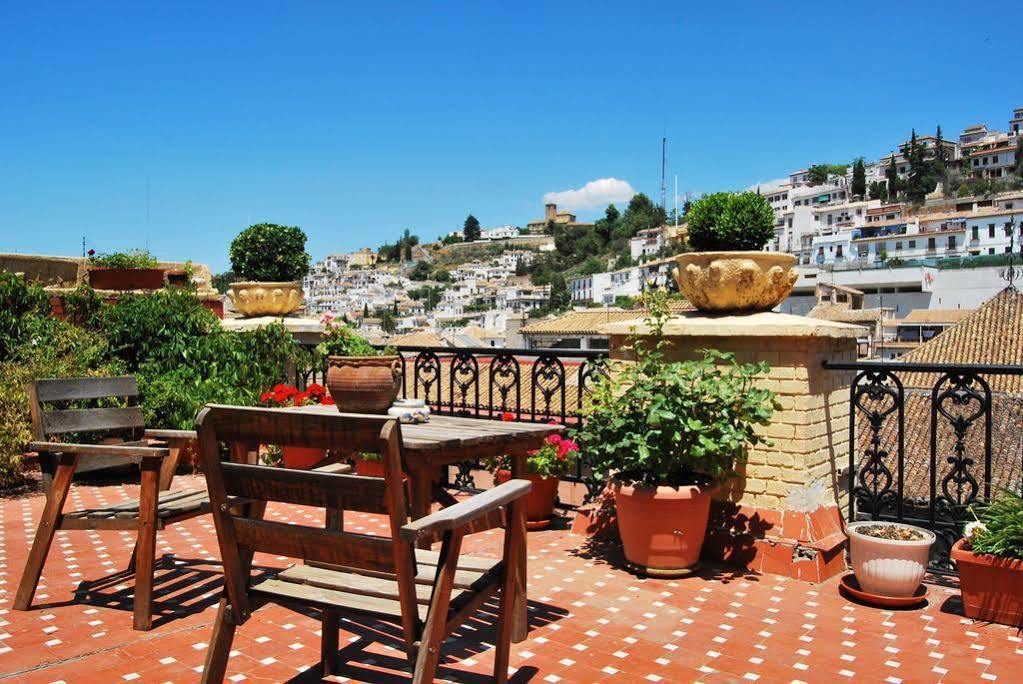 Hostal Londres Granada Exterior photo
